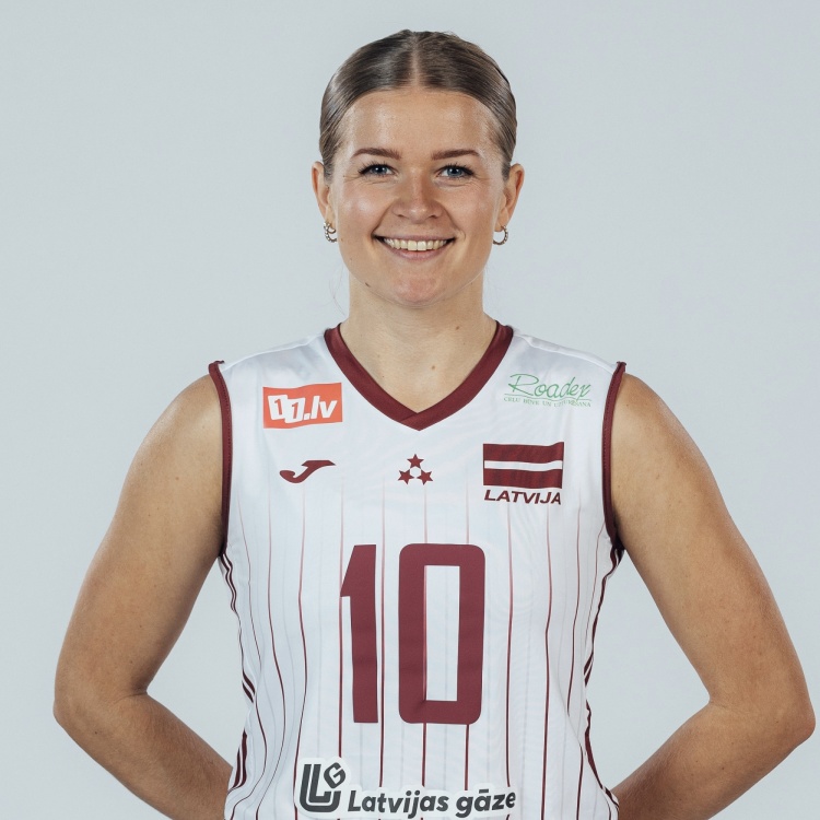 Kristīne Kramēna